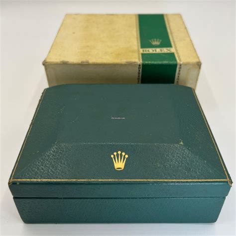 vintage rolex model boxes.